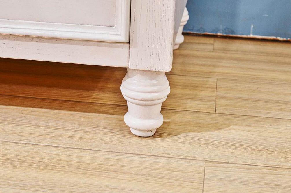 白蜡木地板怎么样？旧房翻新时可以用吗？