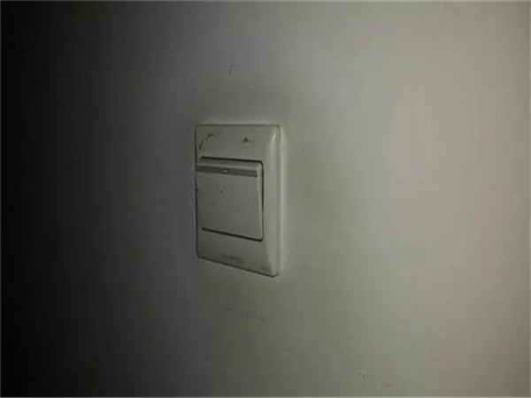 #翻新有道# 过来人告诉你，墙面翻新这几大技巧