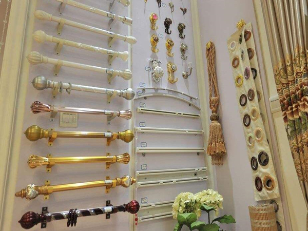 窗帘杆如何安装才能更安全