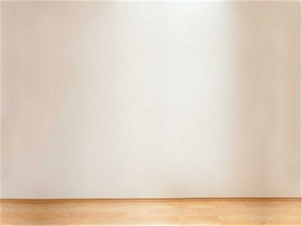 自己刷新墙面：墙面油漆施工流程与步骤