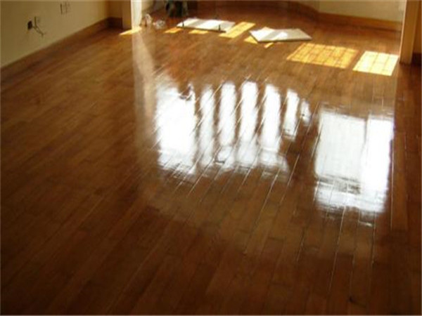 老房子地板翻新怎么做，应该记住这些