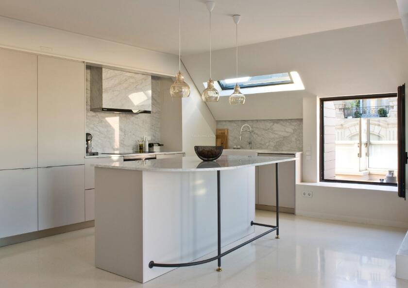 旧房翻新厨房翻新的时候怎么样选材比较好？