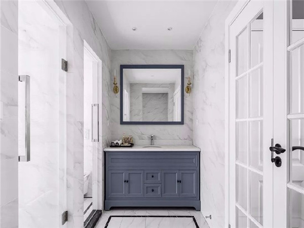 老房卫生间怎么翻新?这些方面要多加注意