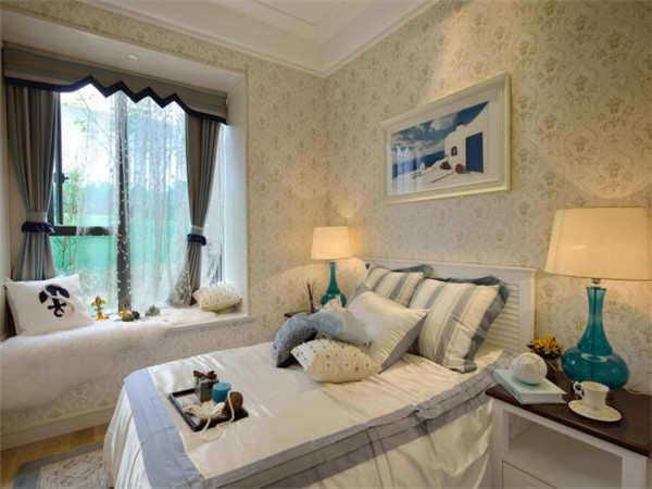 老房装修贴壁纸有什么需要注意的?