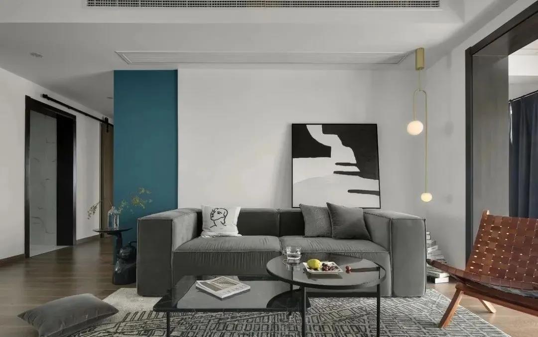 家里还是大白墙吗？已经过时了！现在流行“半墙主义”