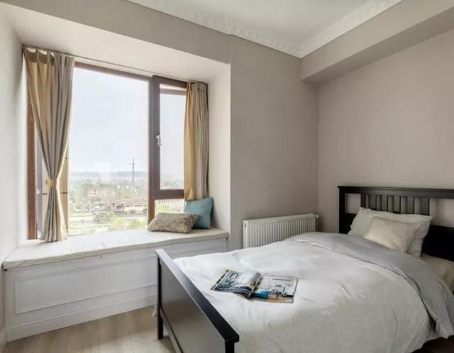 你家飘窗只拿来堆衣服？看看别人家的飘窗是怎么设计的！