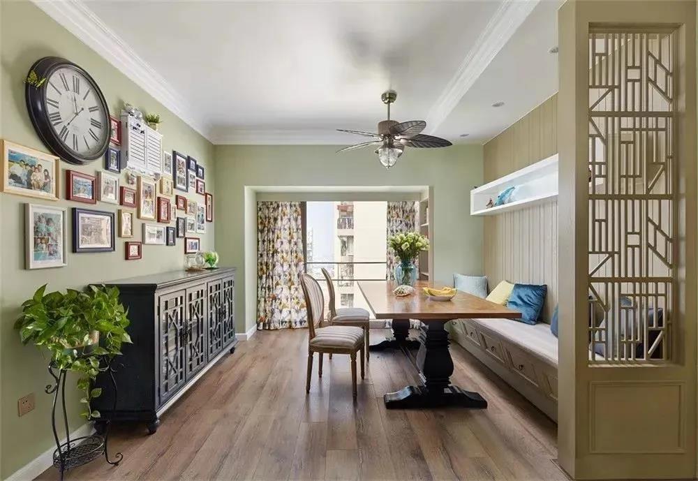 小户型的精髓！20款美观实用的餐厅卡座案例