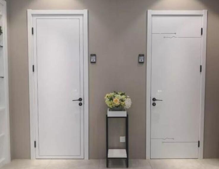 旧房翻新做实木门翻新油漆步骤