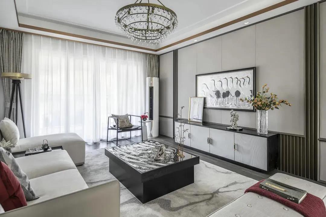 家里客厅形同虚设？打破常规，打造自己喜欢的客厅！